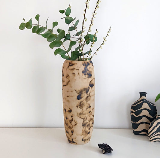 Vase Tembaga